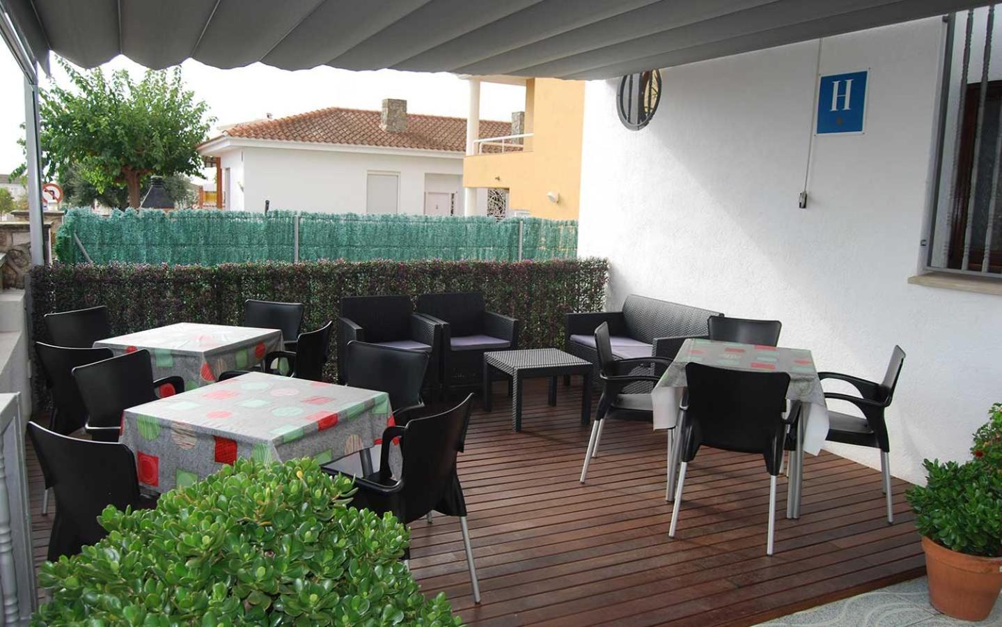 Hotel Paradis Torredembarra Kültér fotó