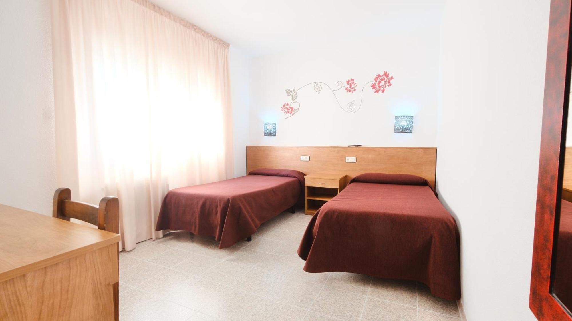 Hotel Paradis Torredembarra Kültér fotó